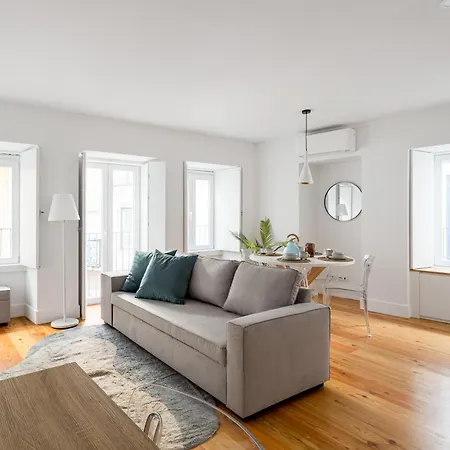 Joivy Stunning Downtown Flats *