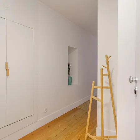 Joivy Stunning Downtown Flats * Lisbon