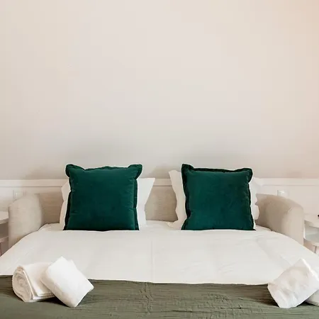 Joivy Stunning Downtown Flats Apartment Lisbon