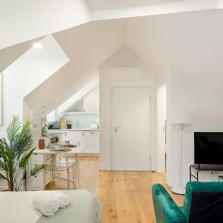 Joivy Stunning Downtown Flats Apartment