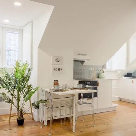 Joivy Stunning Downtown Flats Lissabon