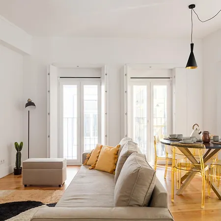 Joivy Stunning Downtown Flats Apartment