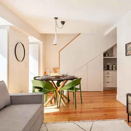 Joivy Stunning Downtown Flats Apartment